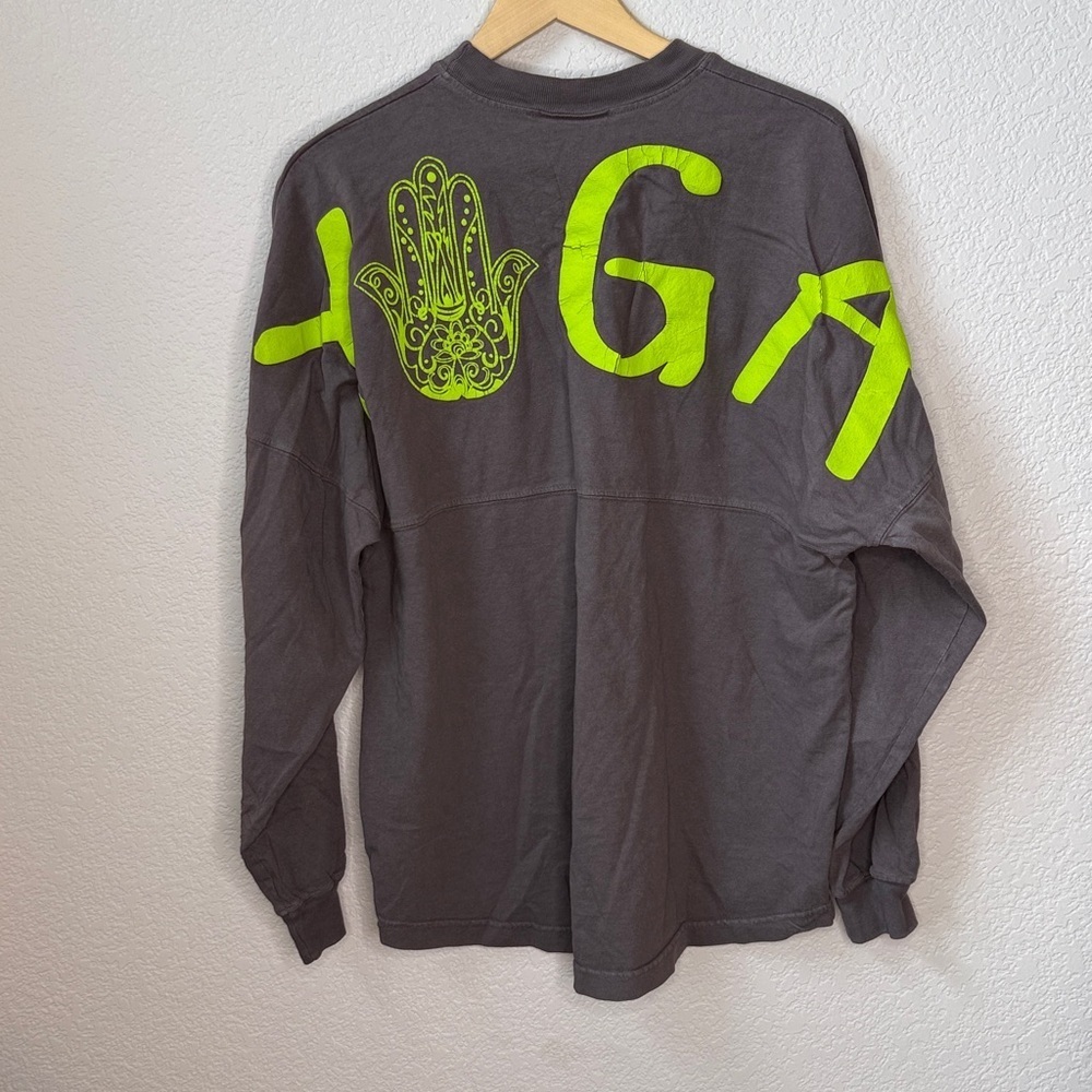 Yoga Long Sleeve Shirt Oversized Gray size Medium